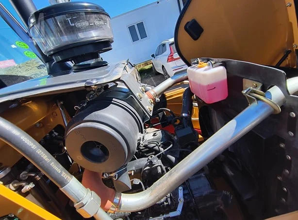 2023 CASE 570SV Retro-Excavadora